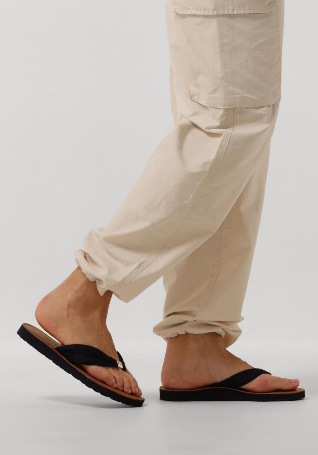 Blauwe TOMMY HILFIGER Slippers TH ELEVATED BEACH - large