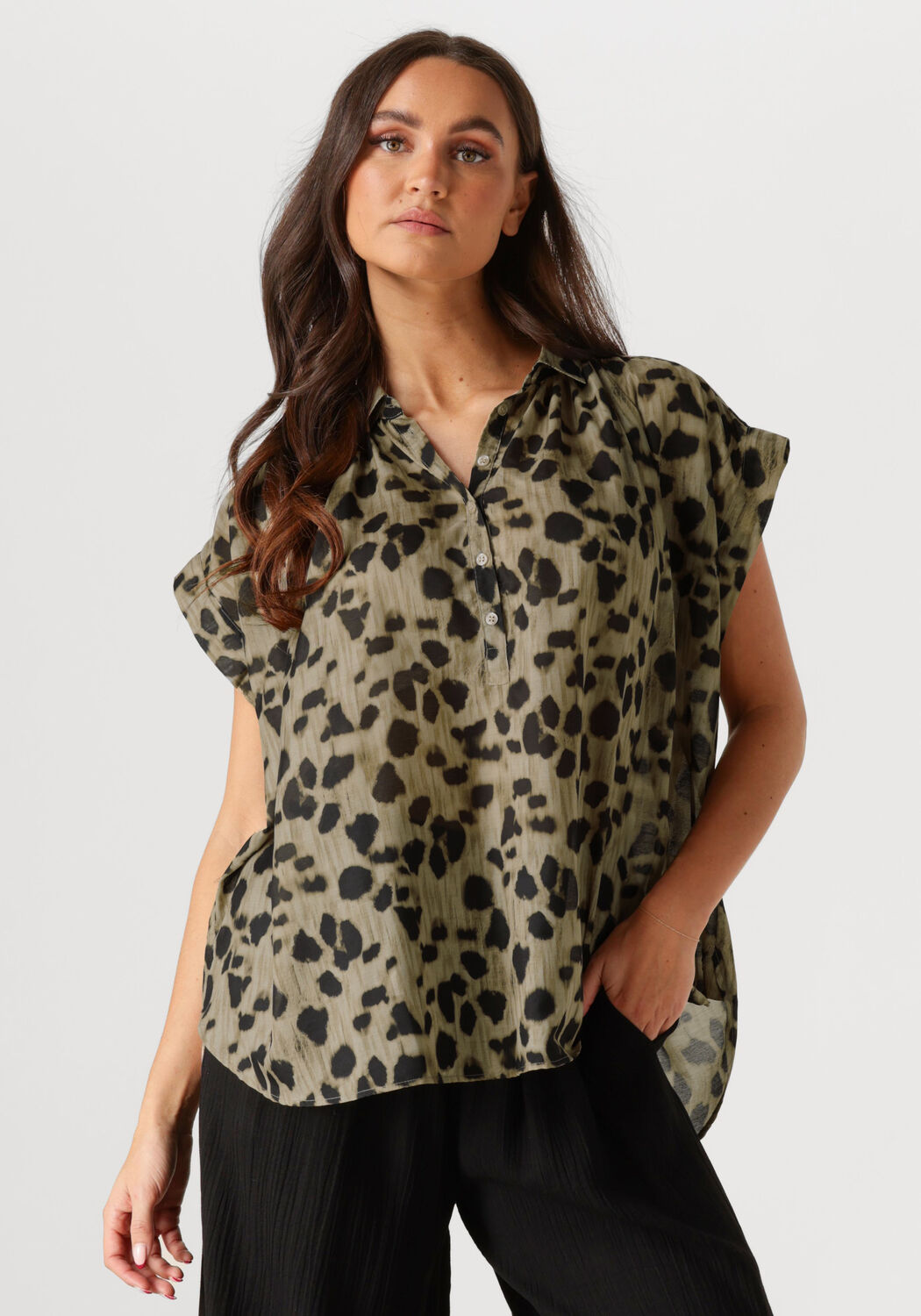 Knit-ted Mouwloze Top Bodee Brown Dames