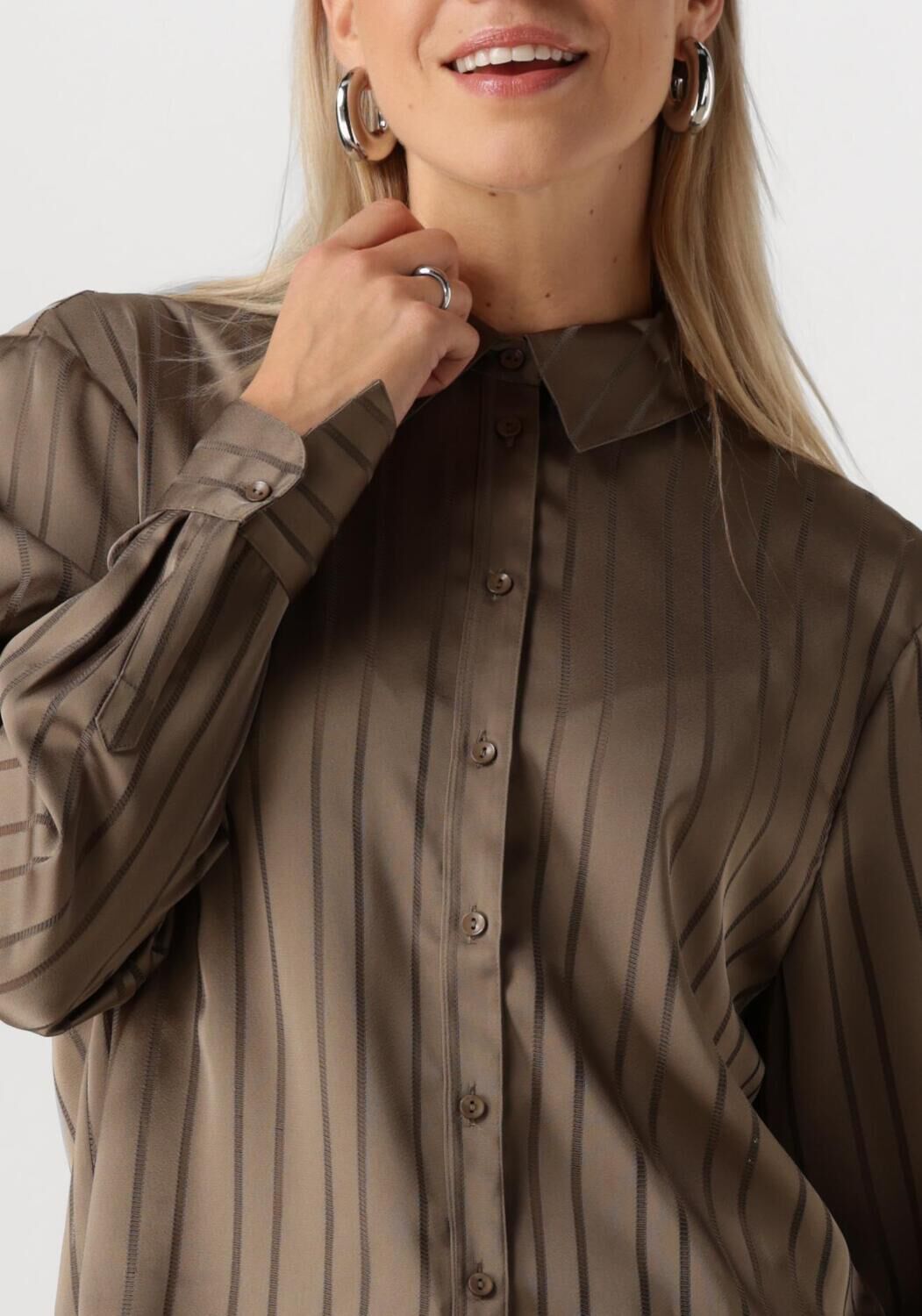ANOTHER LABEL Dames Blouses Cate Bruin