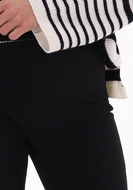 Zwarte SECOND FEMALE Pantalon FIQUE TROUSERS - large