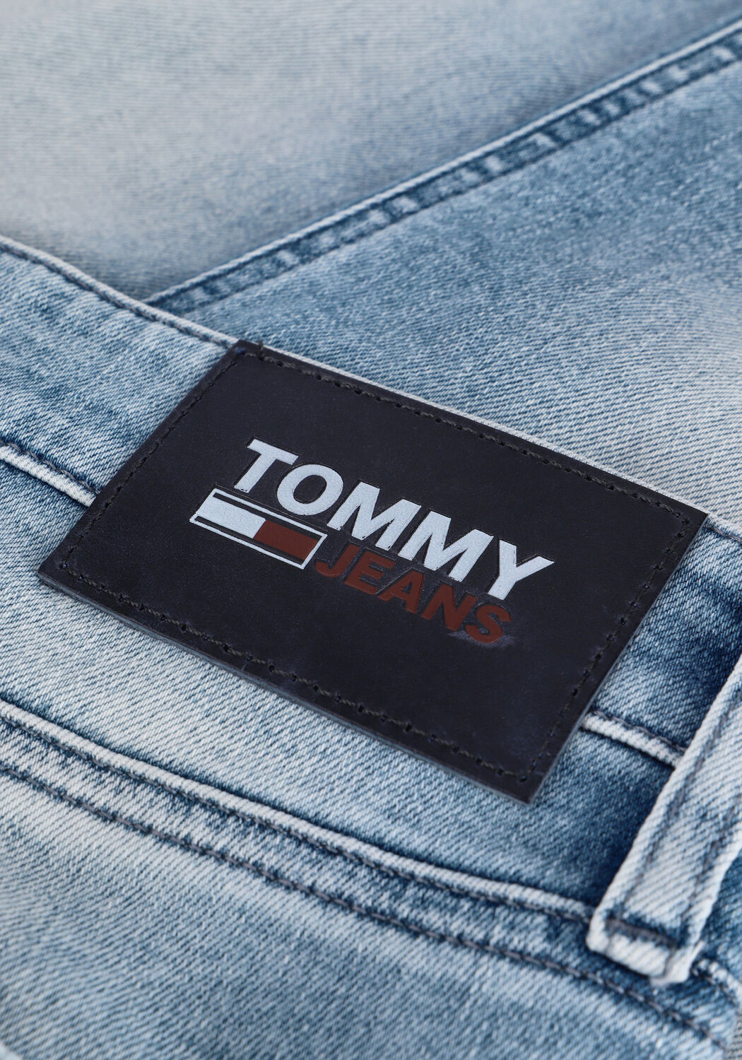 Lichtblauwe TOMMY JEANS Slim fit jeans SCANTON SLIM BF3313 - large
