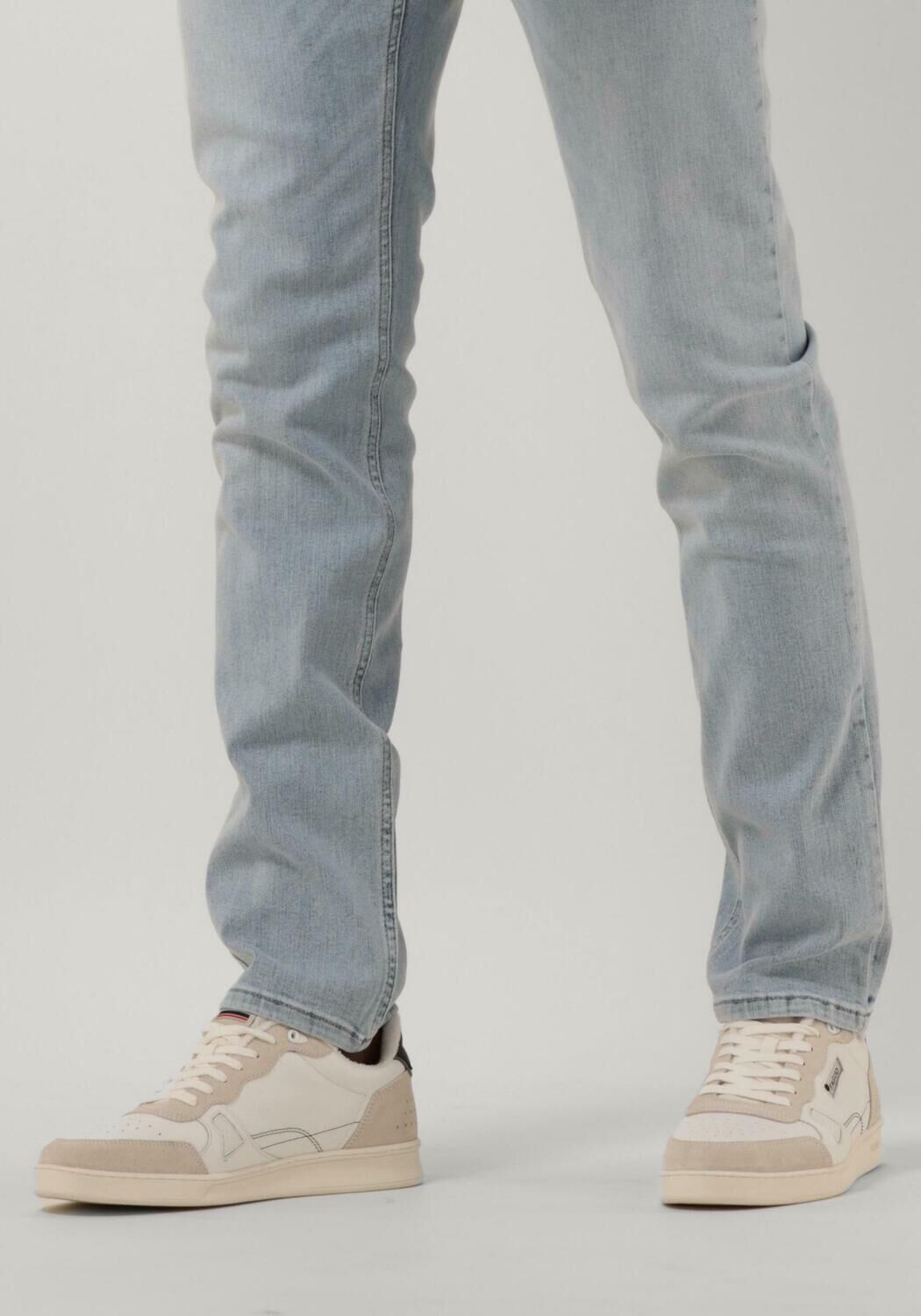 Witte FAGUO Lage sneakers COMMUTE 1 BASKETS - large