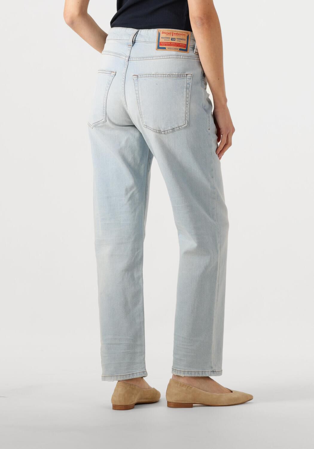 DIESEL Dames Jeans 1988 D-ark Lichtblauw