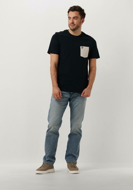 Donkerblauwe LYLE & SCOTT T-shirt CONTRAST POCKET T-SHIRT Donkerblauwe LYLE & SCOTT T-shirt CONTRAST POCKET T-SHIRT - large
