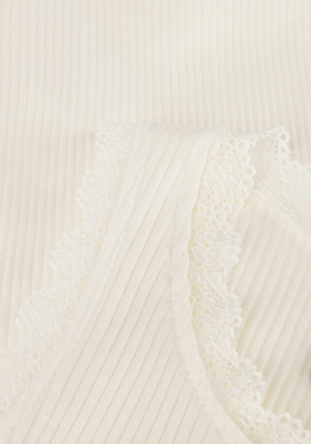 Witte RETOUR Top ORLENE - large