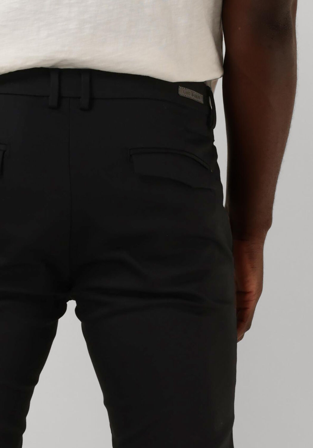 CAST IRON Heren Broeken Riser Chino Stretch Zwart