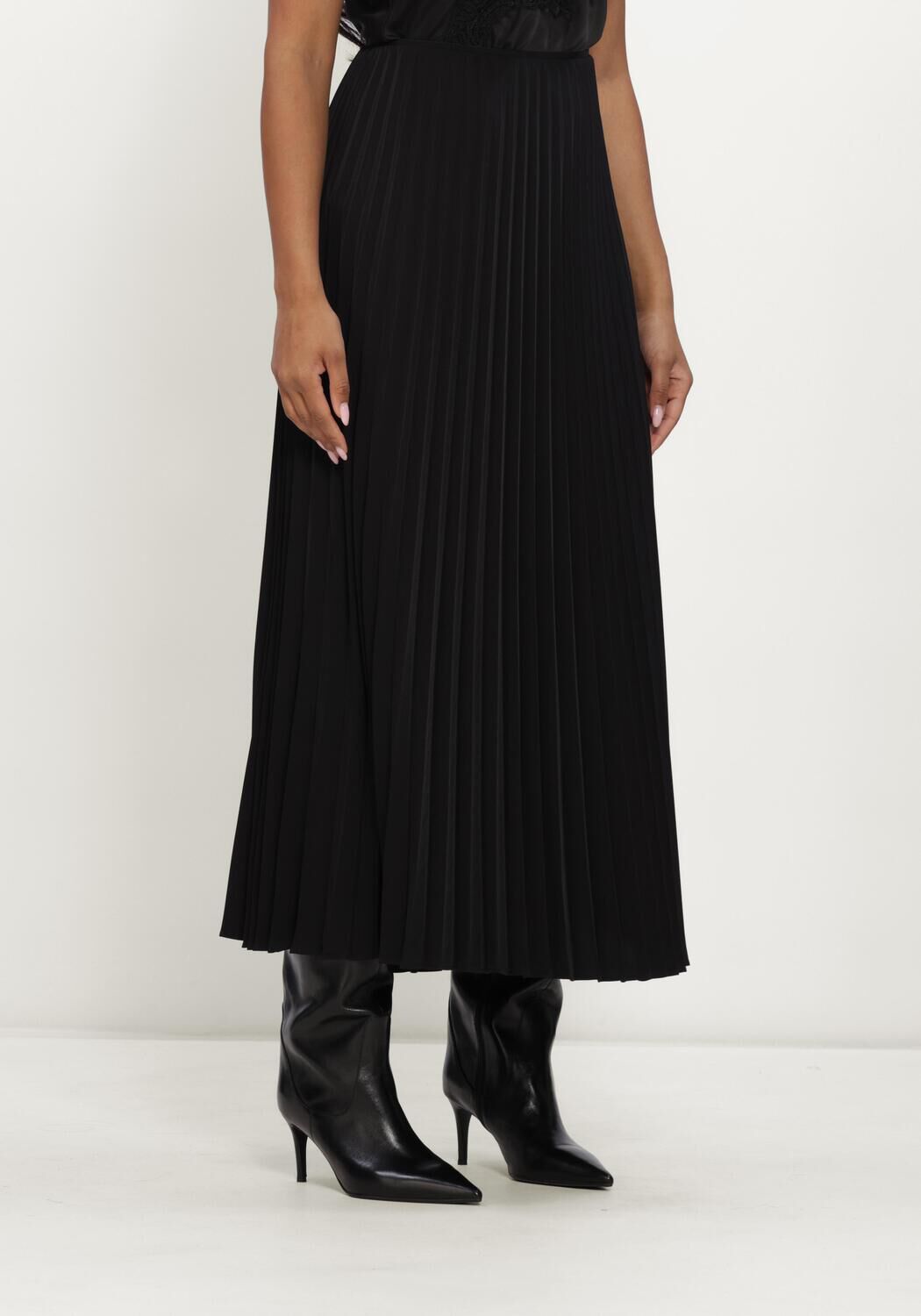 Zwarte OMODA ATELIER Maxirok OM-REGINA X QUINTY - large