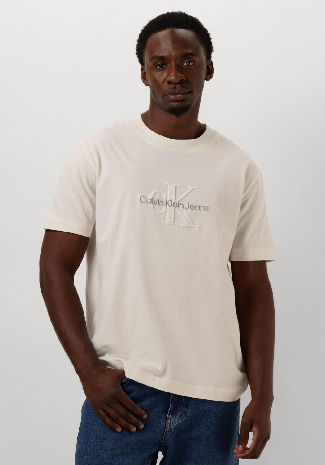 Witte CALVIN KLEIN T shirt CHENILLE MONOLOGO TEE Omoda