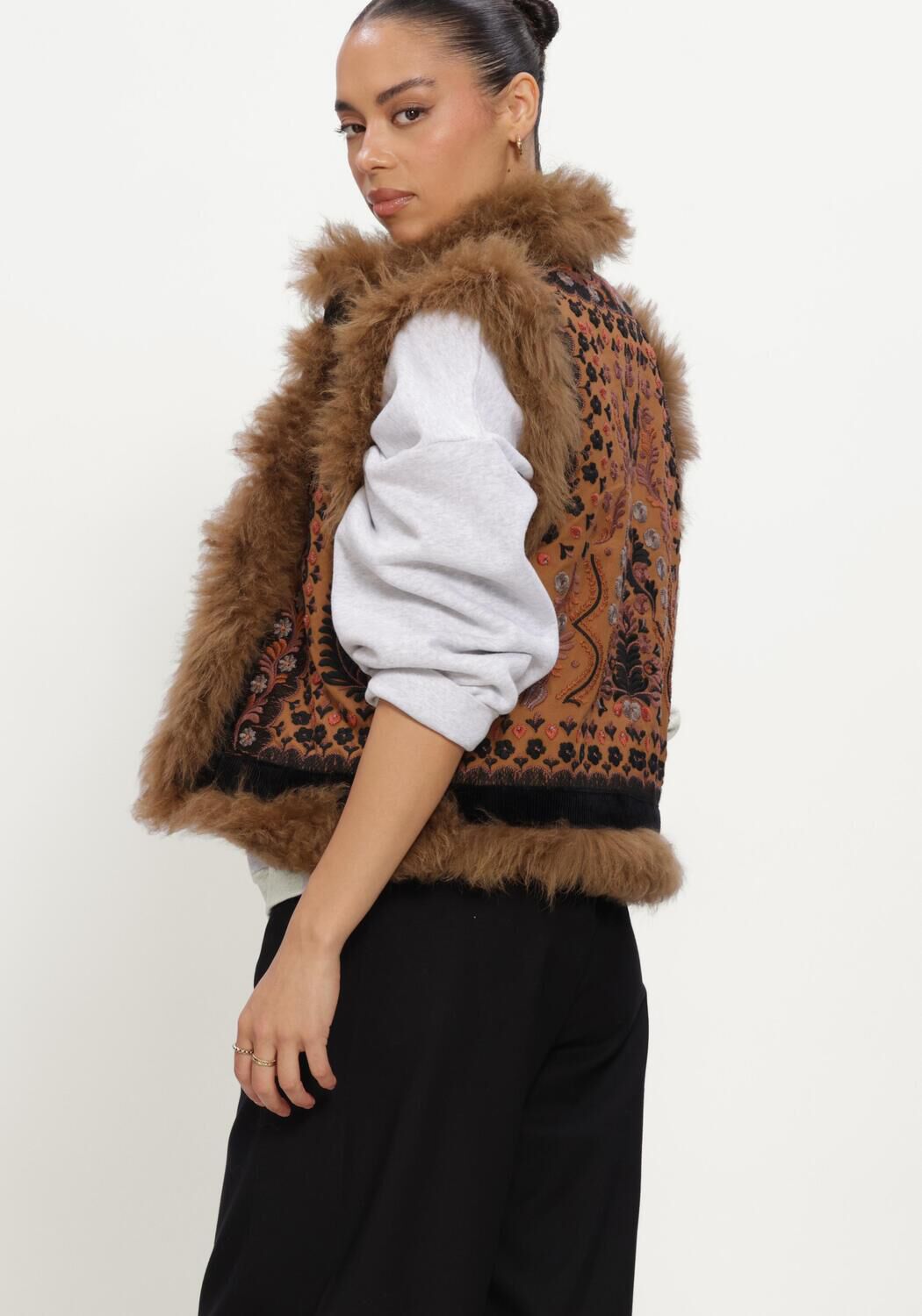 ANTIK BATIK Dames Blouses Ivan Gilet Bruin
