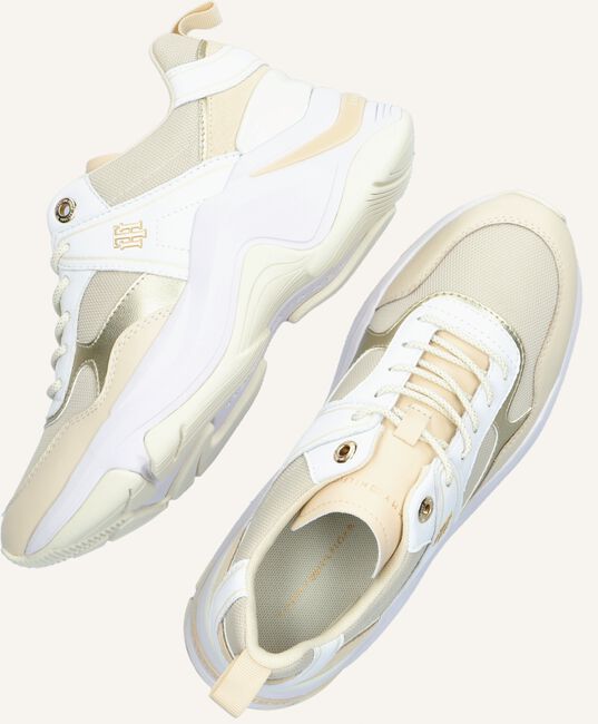 Beige TOMMY HILFIGER Lage sneakers FASHION WEDGE Beige TOMMY HILFIGER Lage sneakers FASHION WEDGE - large