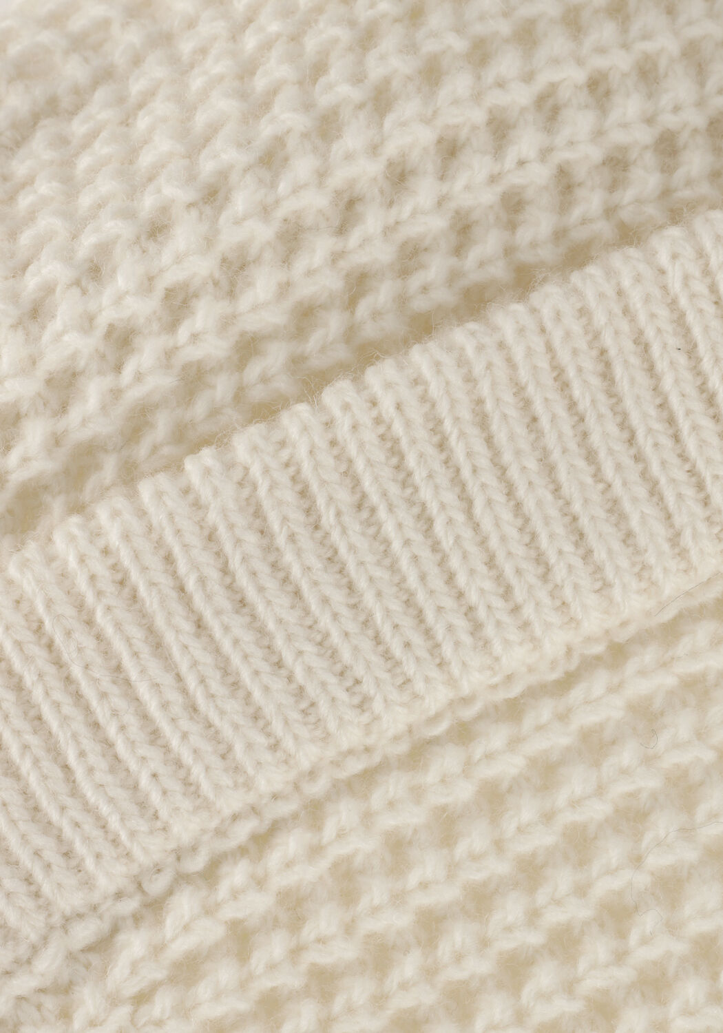 Witte LEVETE ROOM Coltrui LR-KALIMA 15 PULLOVER - large