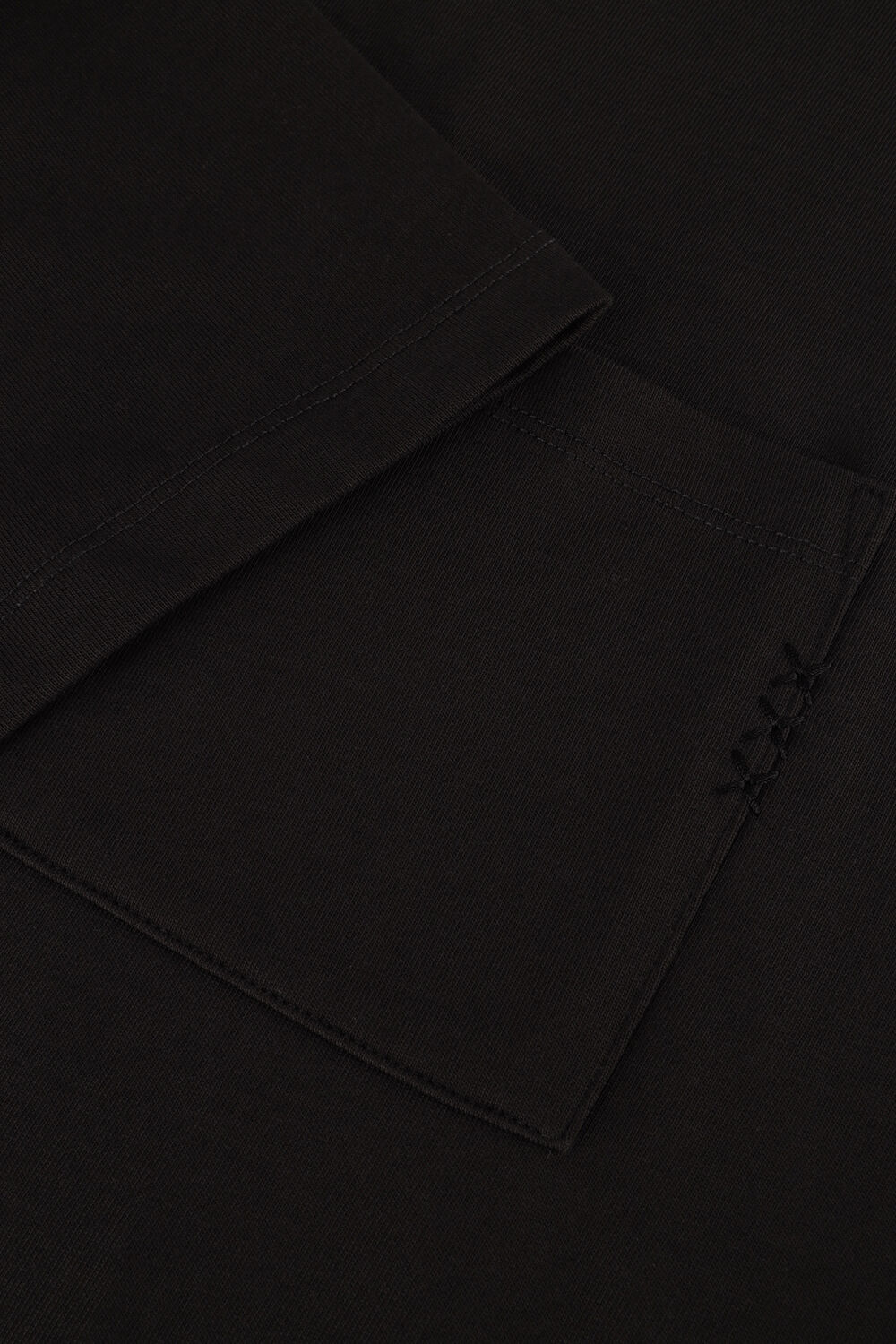 Zwarte SCOTCH & SODA T-shirt 3 CROSSES LOOSE FIT POCKET T-SHIRT - large