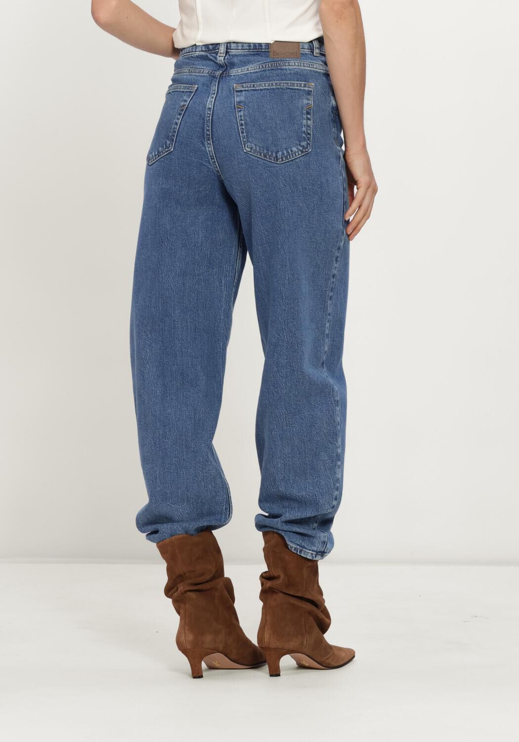 Blauwe SELECTED WOMEN Mom jeans SLWBARREL BEA-KORI HW JEANS - large