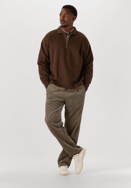 Bruine SELECTED MEN Trui SLHRELAXARON LS HALF ZIP SWEAT - large