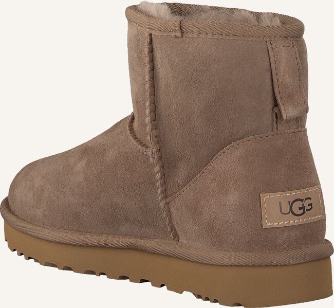 Taupe UGG Vachtlaarzen W CLASSIC MINI II Taupe UGG Vachtlaarzen W CLASSIC MINI II - large
