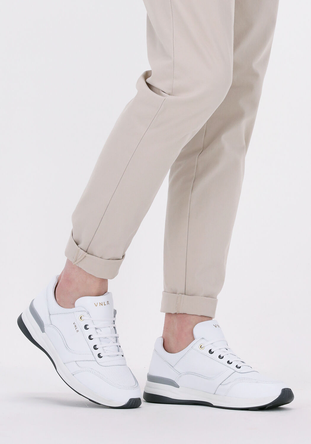 Lage witte schoenen outlet