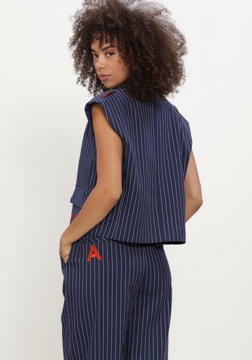 Donkerblauwe ALIX THE LABEL Gilet LADIES WOVEN STRIPED WAISTCOAT - large