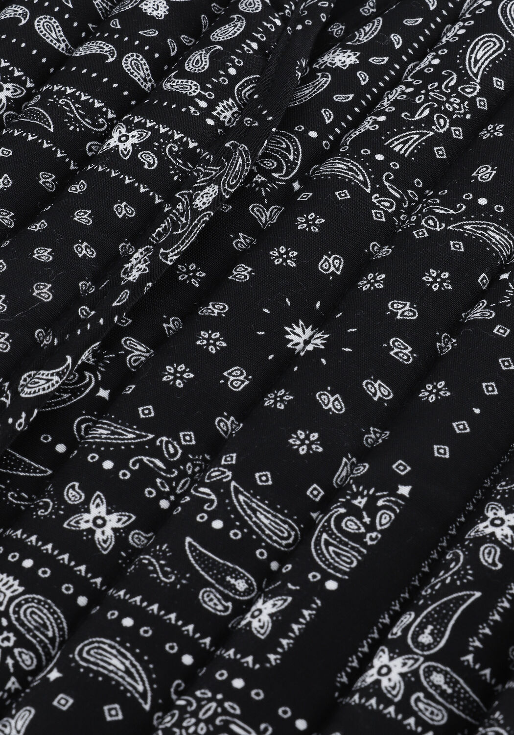 Zwarte JUST FEMALE Gilet MIRACLE VEST - large