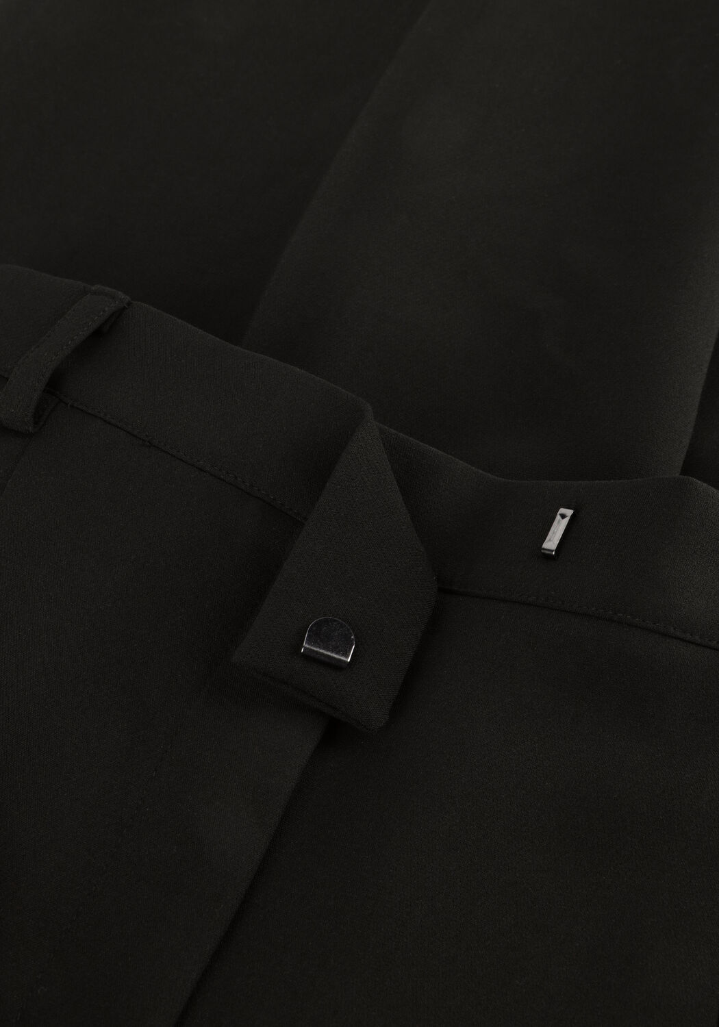 Zwarte ANOTHER LABEL Wijde broek MOORE PLEATED PANTS - large