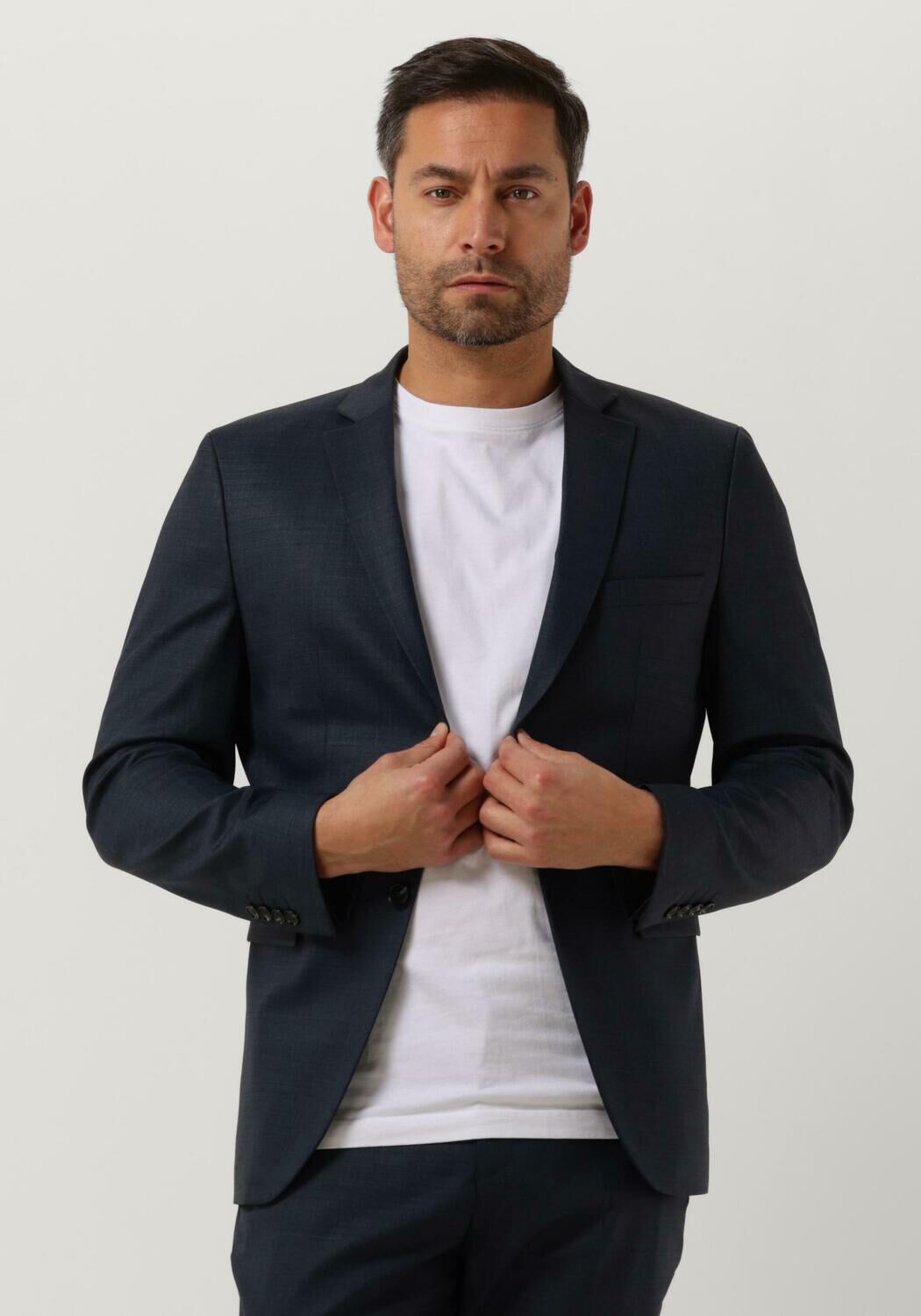 Heren Kleding Sale Tot 70 korting in de outlet Omoda