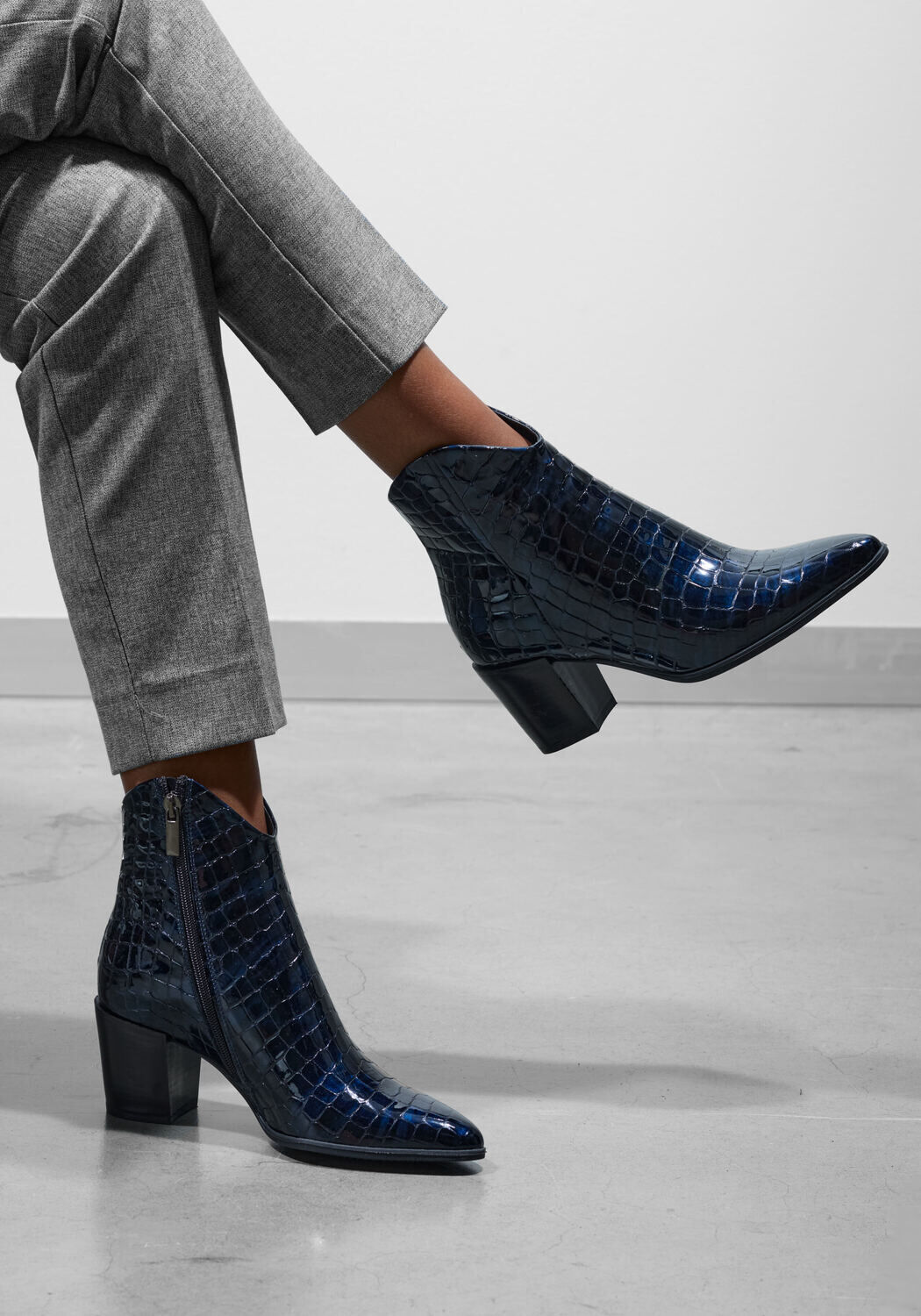 Blauwe LINA LOCCHI Enkellaarsjes AT 152 - medium