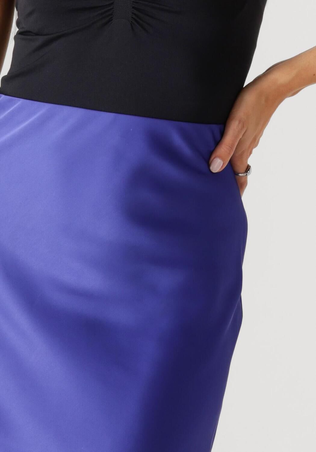 EDITED Dames Rokken Silva Skirt Blauw