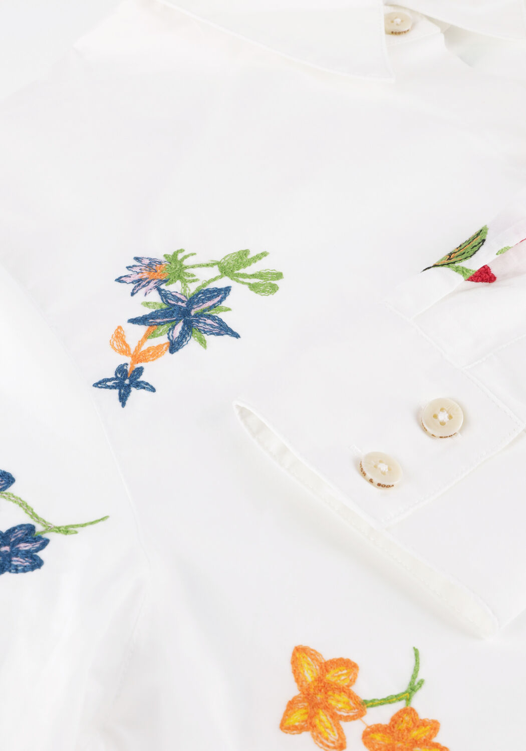 Witte SCOTCH & SODA Blouses EMBROIDERED BOXY FIT SHIRT - large