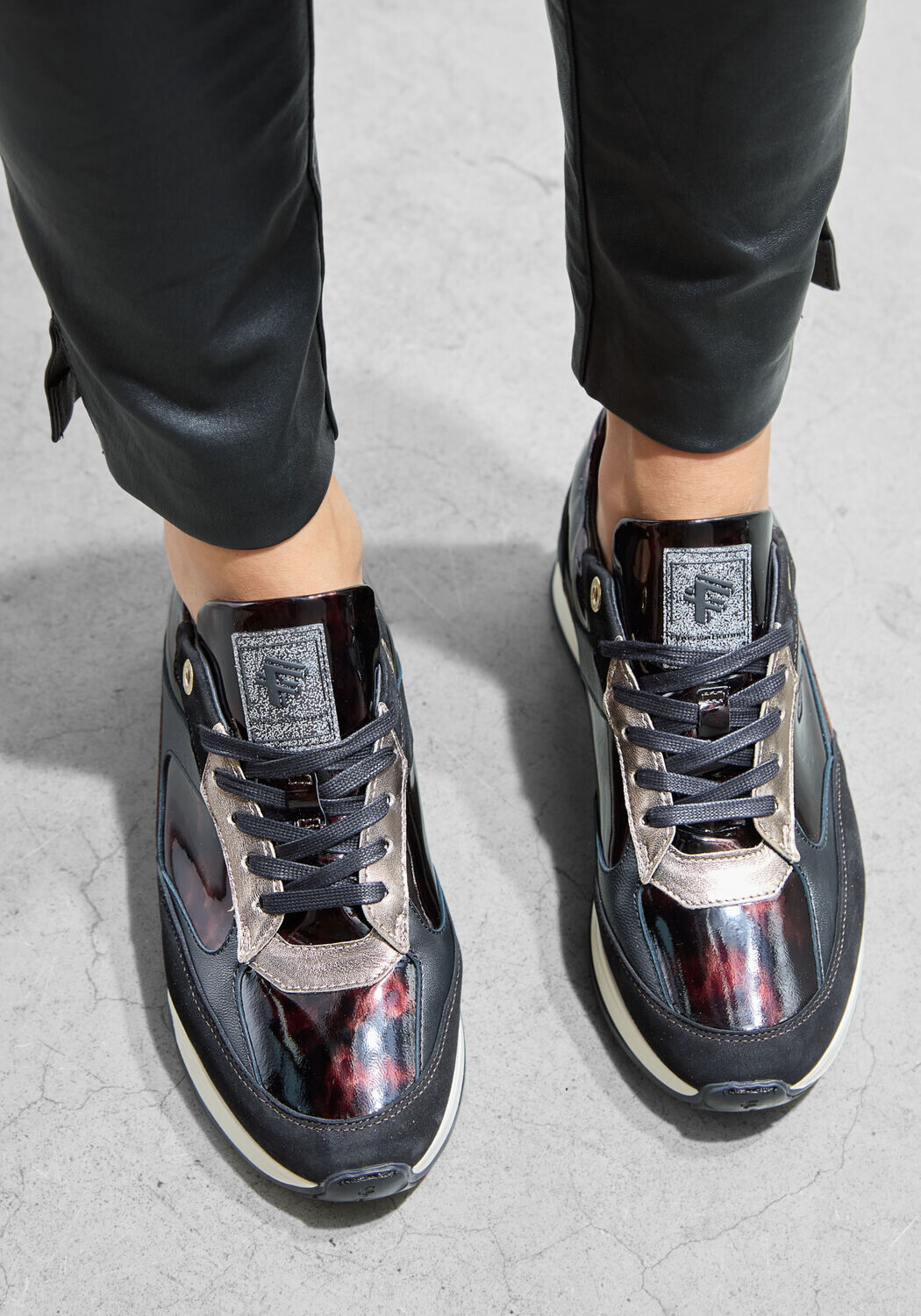 Bronzen FLORIS VAN BOMMEL Lage sneakers MARI 01.11 - large