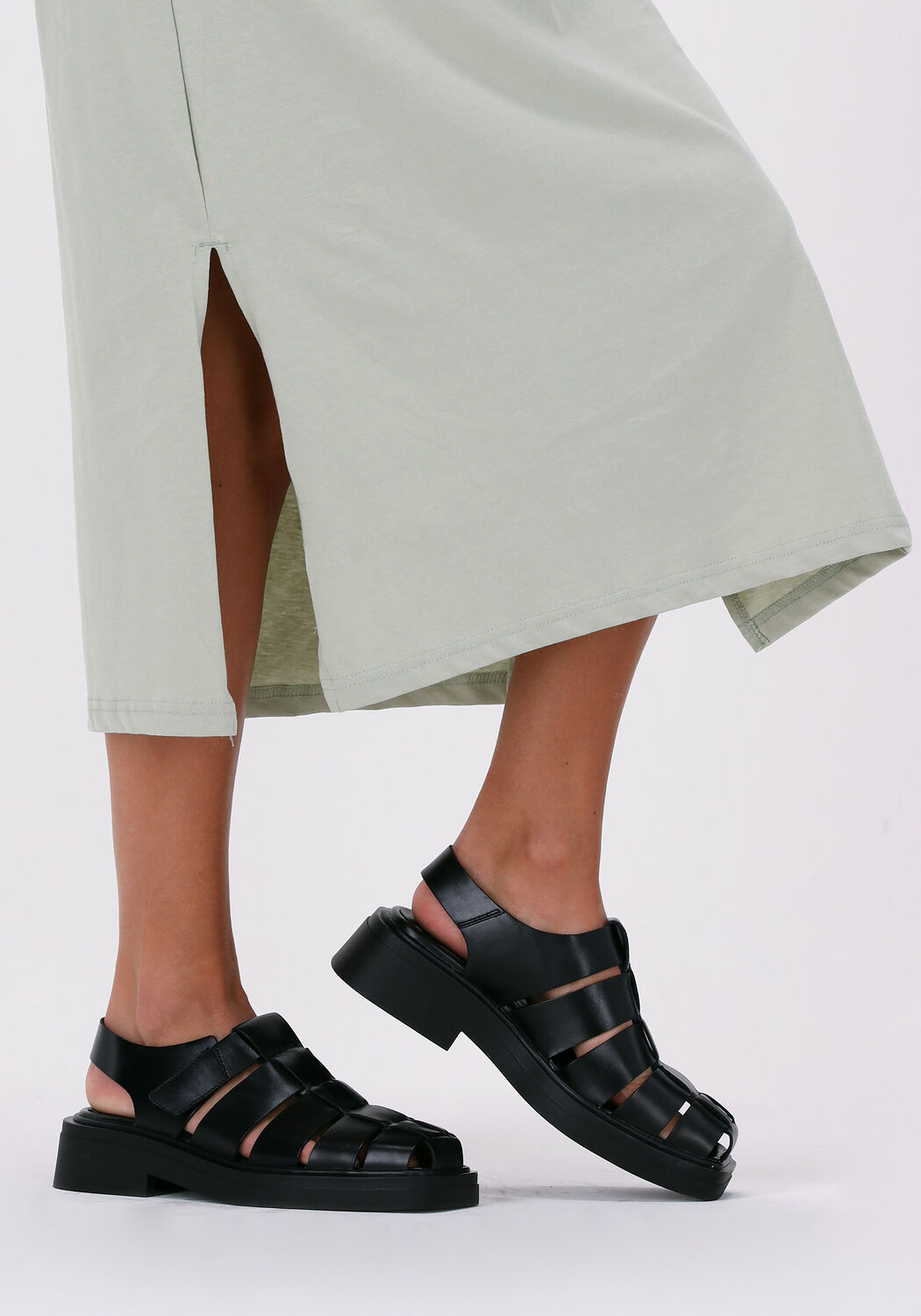 Zwarte VAGABOND SHOEMAKERS Platte sandalen EYRA 301 - large