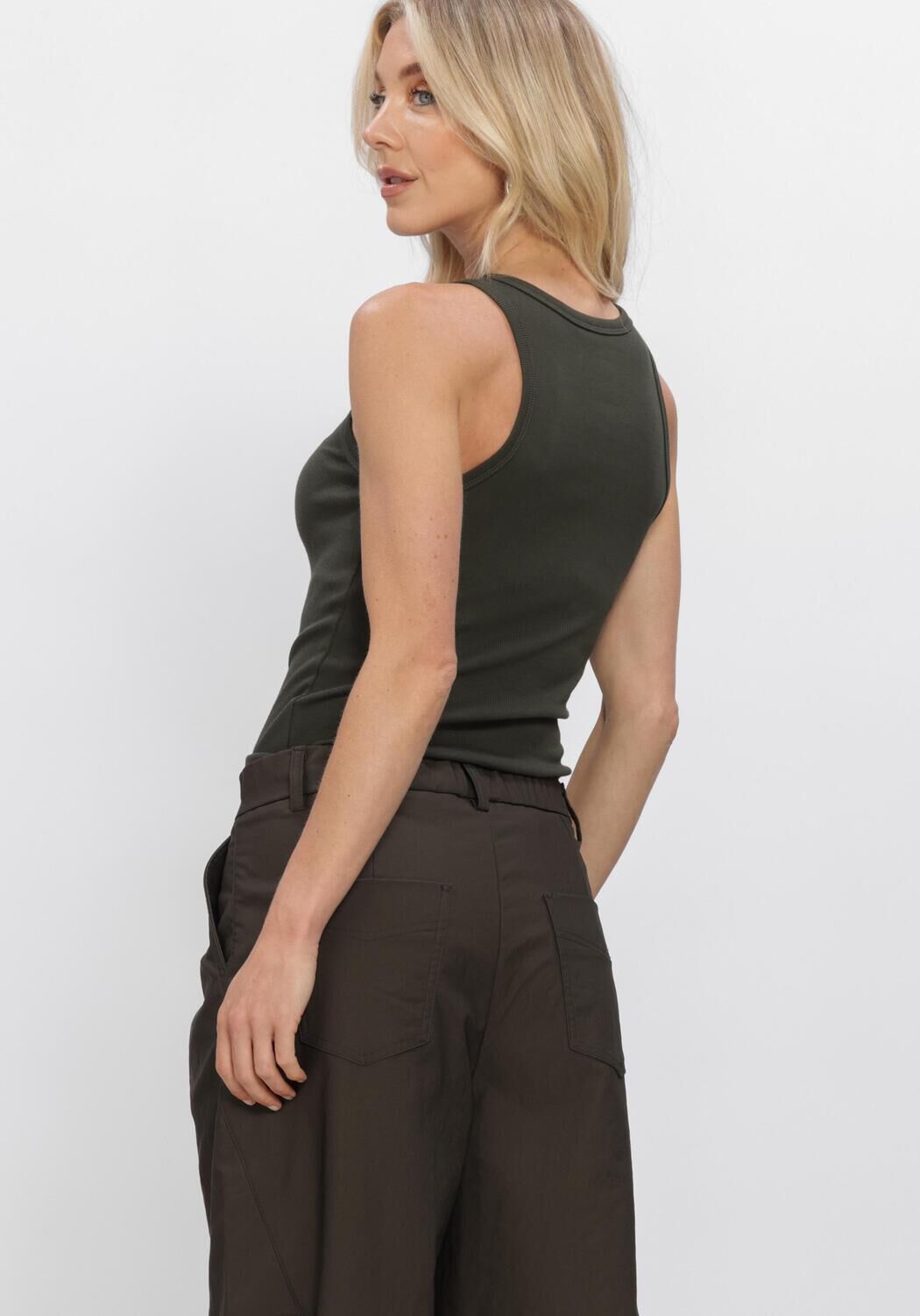 Donkergroene WITHBLACK Top WBLDORDI TANK - large