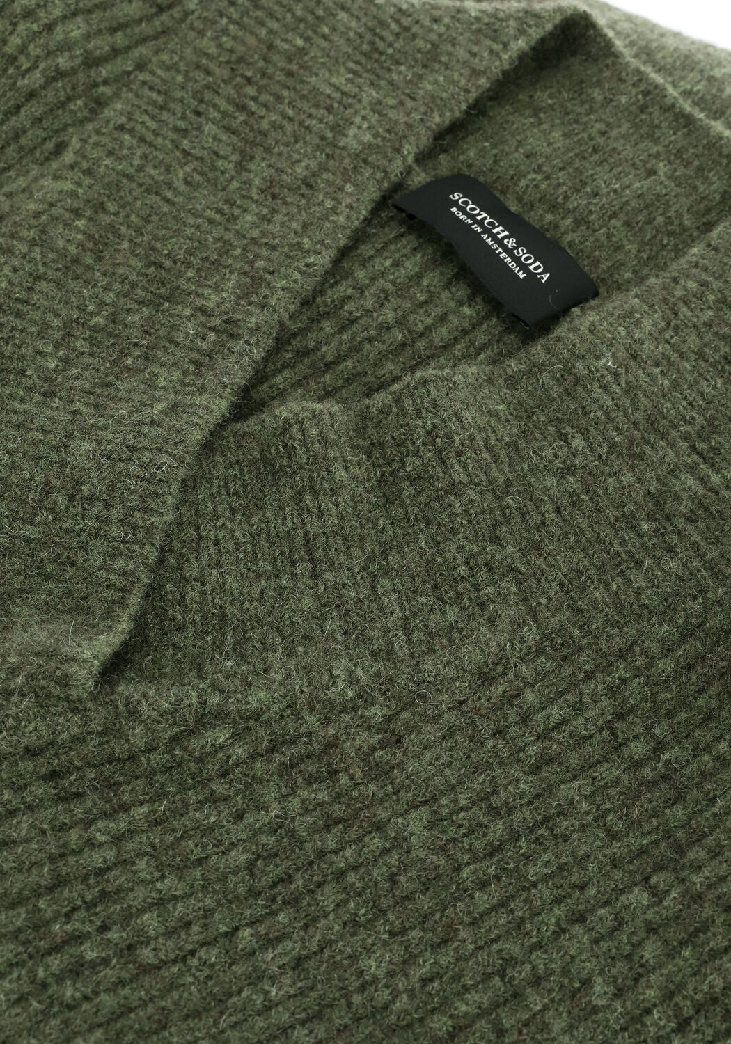 Groene SCOTCH & SODA Trui RIBBED V-NECK RELAXED-FIT FUZZ - large