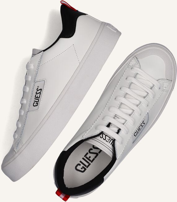 Witte GUESS Lage sneakers MIMA Witte GUESS Lage sneakers MIMA - large