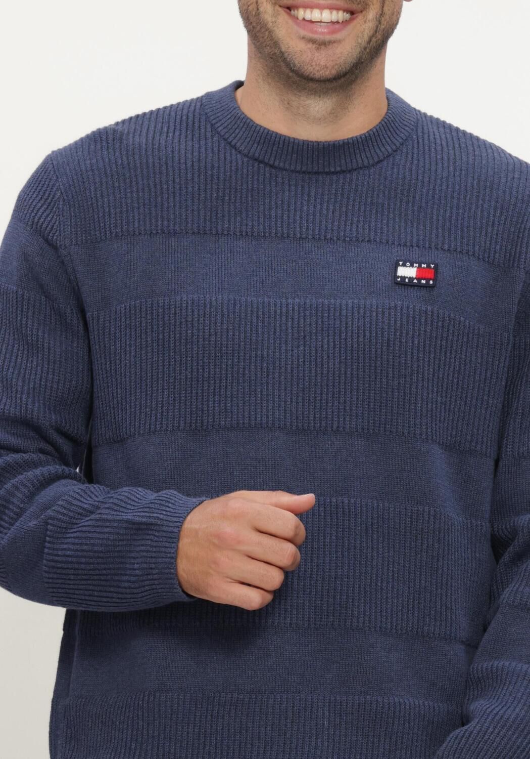 Blauwe TOMMY JEANS Trui TJM REG TEXTURED SWEATER EXT - large
