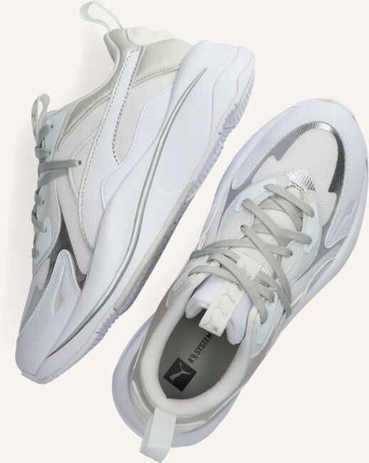 Witte PUMA Lage sneakers RS CURVE GLOW WNS Witte PUMA Lage sneakers RS CURVE GLOW WNS - large