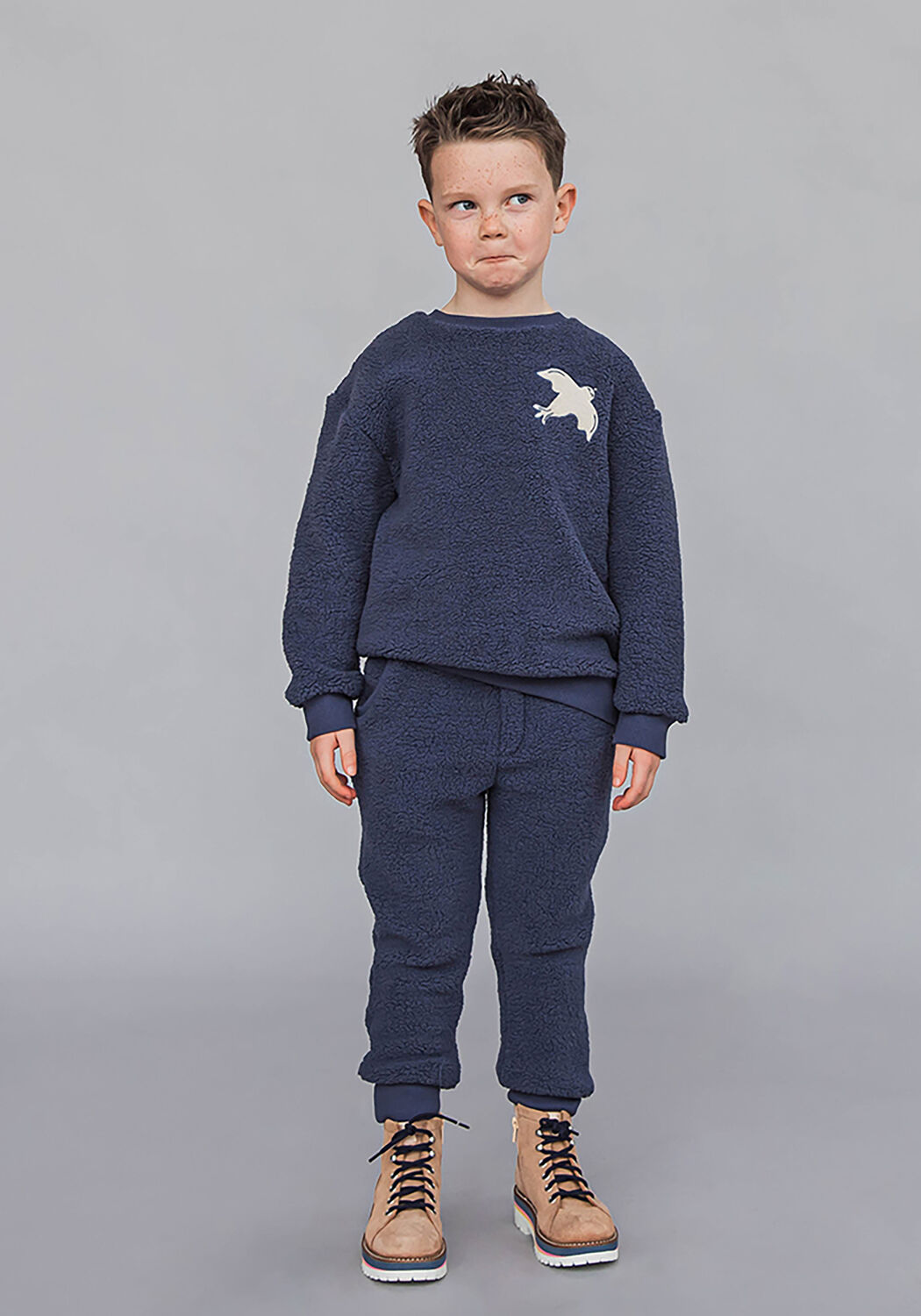 Blauwe CARLIJNQ Sweater FREE LIKE A BIRD - SWEATER WITH PATCH - large