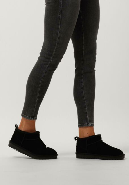 Zwarte COLORS OF CALIFORNIA Vachtlaarzen SHORT WINTER BOOT Zwarte COLORS OF CALIFORNIA Vachtlaarzen SHORT WINTER BOOT - large
