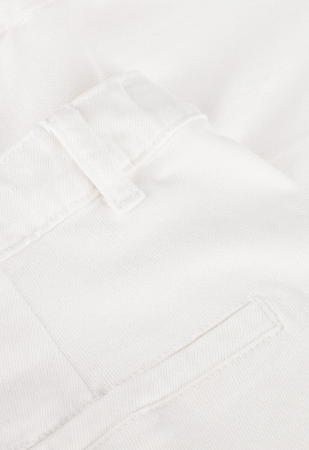 Witte MY ESSENTIAL WARDROBE Korte broek LARAMW 149 SHORTS - large