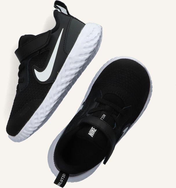 Zwarte NIKE Lage sneakers REVOLUTION 5 (TDV) Zwarte NIKE Lage sneakers REVOLUTION 5 (TDV) - large