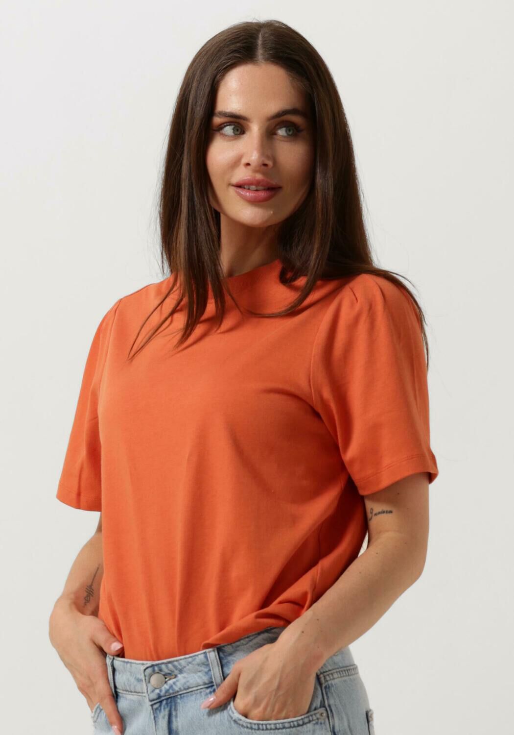 ANOTHER LABEL Dames Tops & T-shirts Gaure T-shirt Oranje