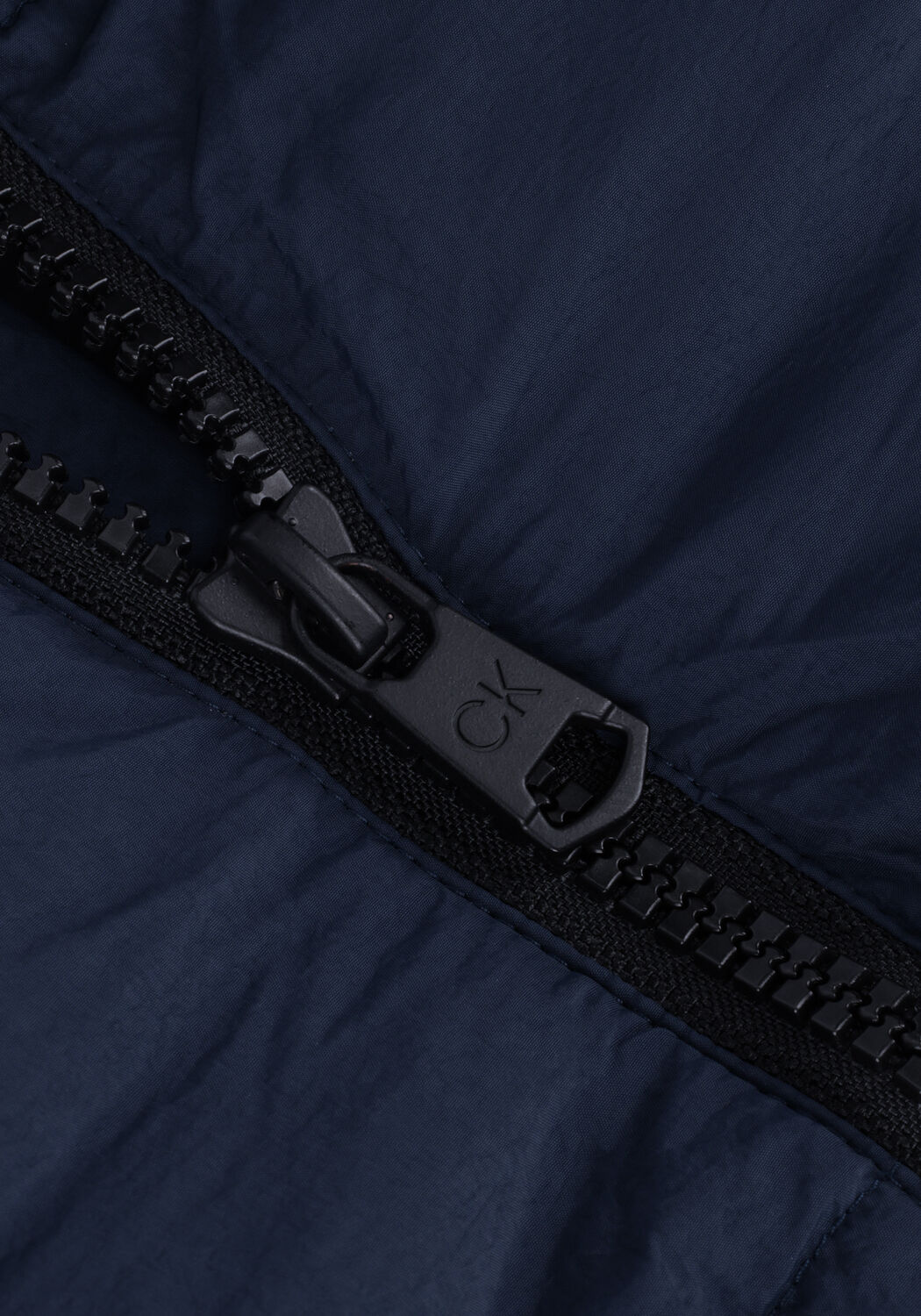 Donkerblauwe CALVIN KLEIN Gewatteerde jas CRINKLE NYLON PUFFER JACKET - large