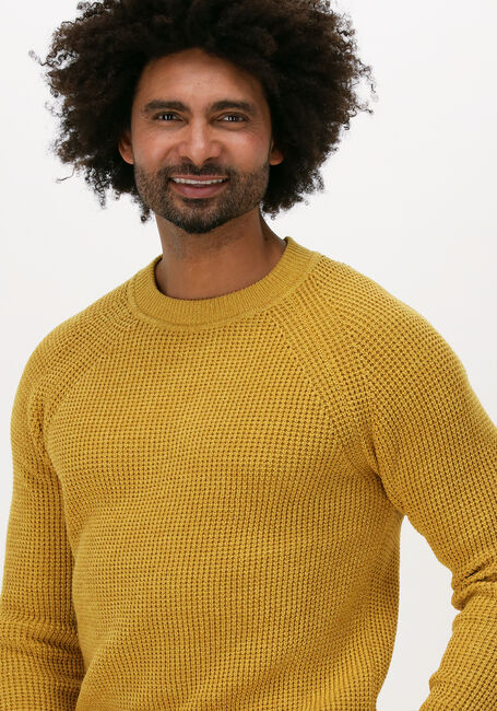Gele SELECTED HOMME Trui SLHSENNI LS KNIT MOCK NECK W - large