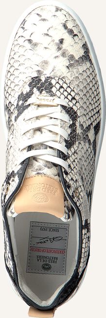 Beige FRED DE LA BRETONIERE Lage sneakers 101010130 Beige FRED DE LA BRETONIERE Lage sneakers 101010130 - large