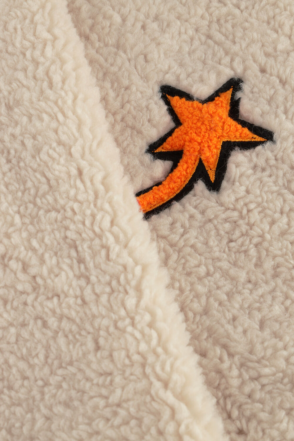 Gebroken wit REFINED DEPARTMENT Teddy jas LUCY - large