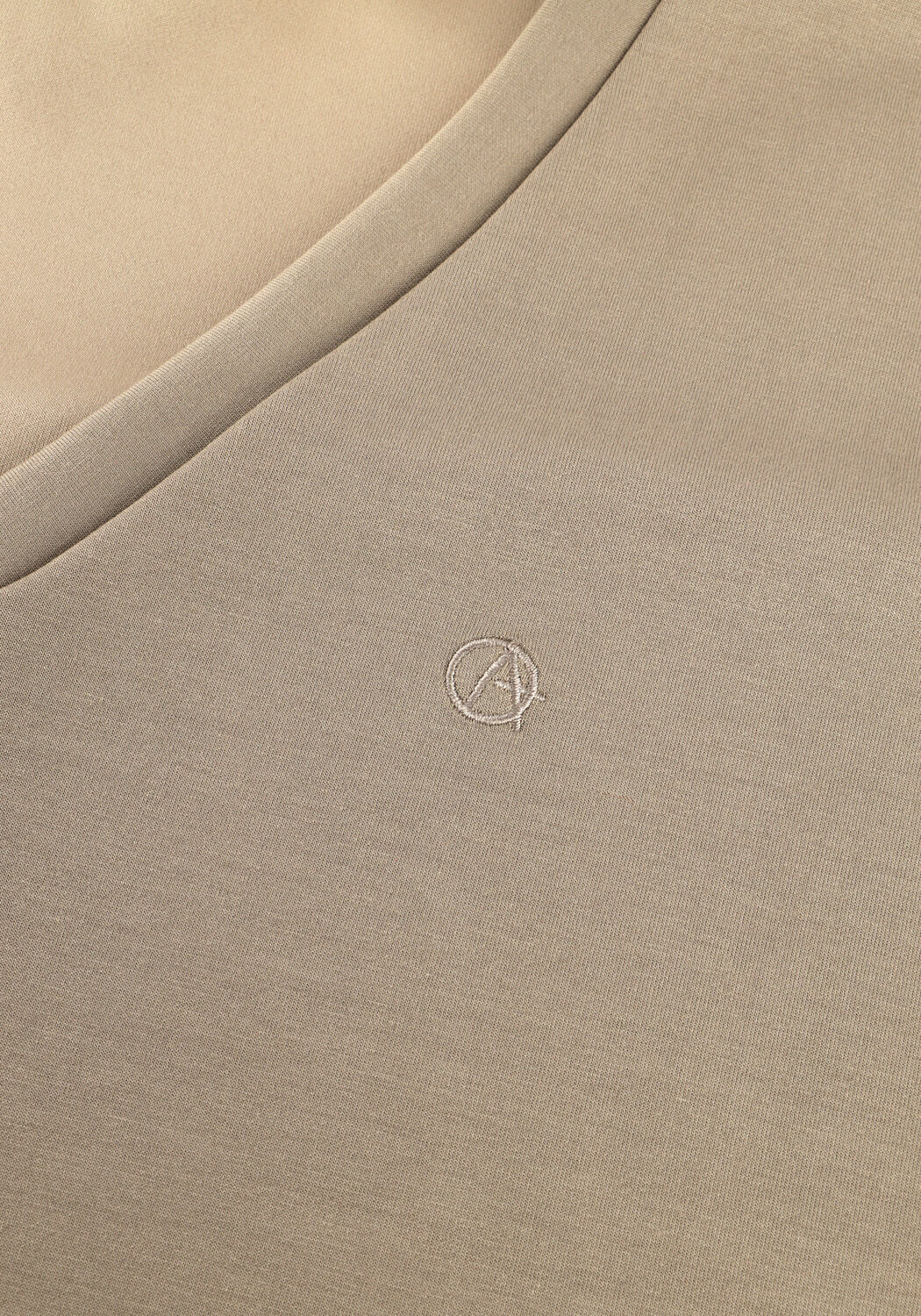 Taupe AIMEE THE LABEL T-shirt INGRID - large