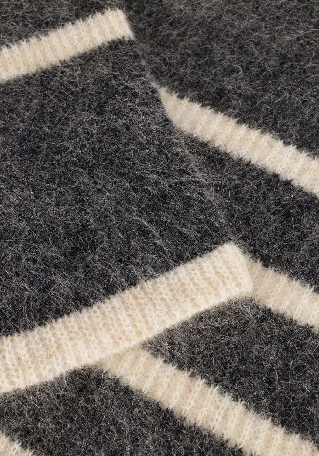 Grijze SECOND FEMALE Trui OVALIS KNIT T-NECK - large