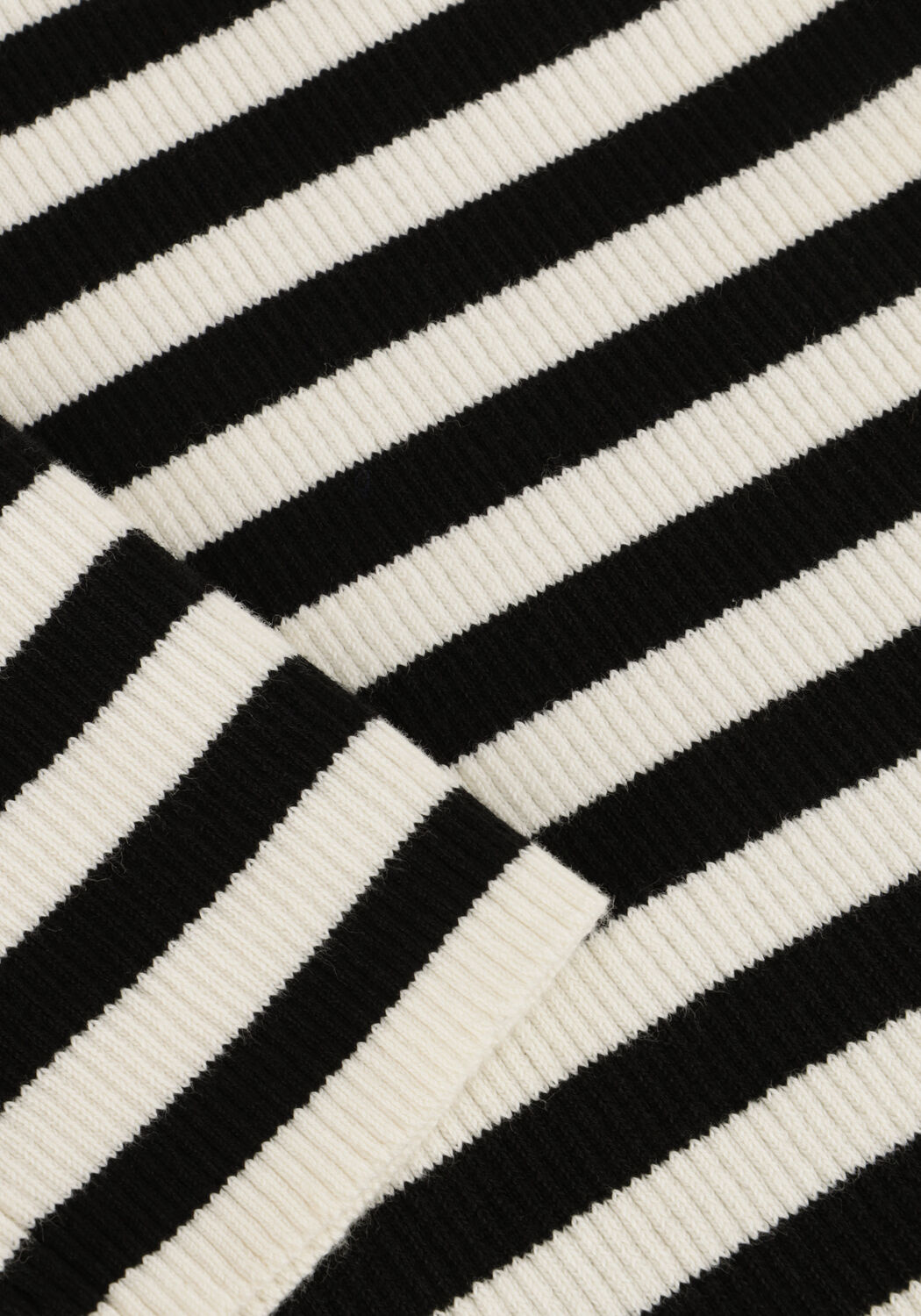 Witte CALVIN KLEIN Coltrui WOVEN LABEL ROLL NECK SWEATER - large