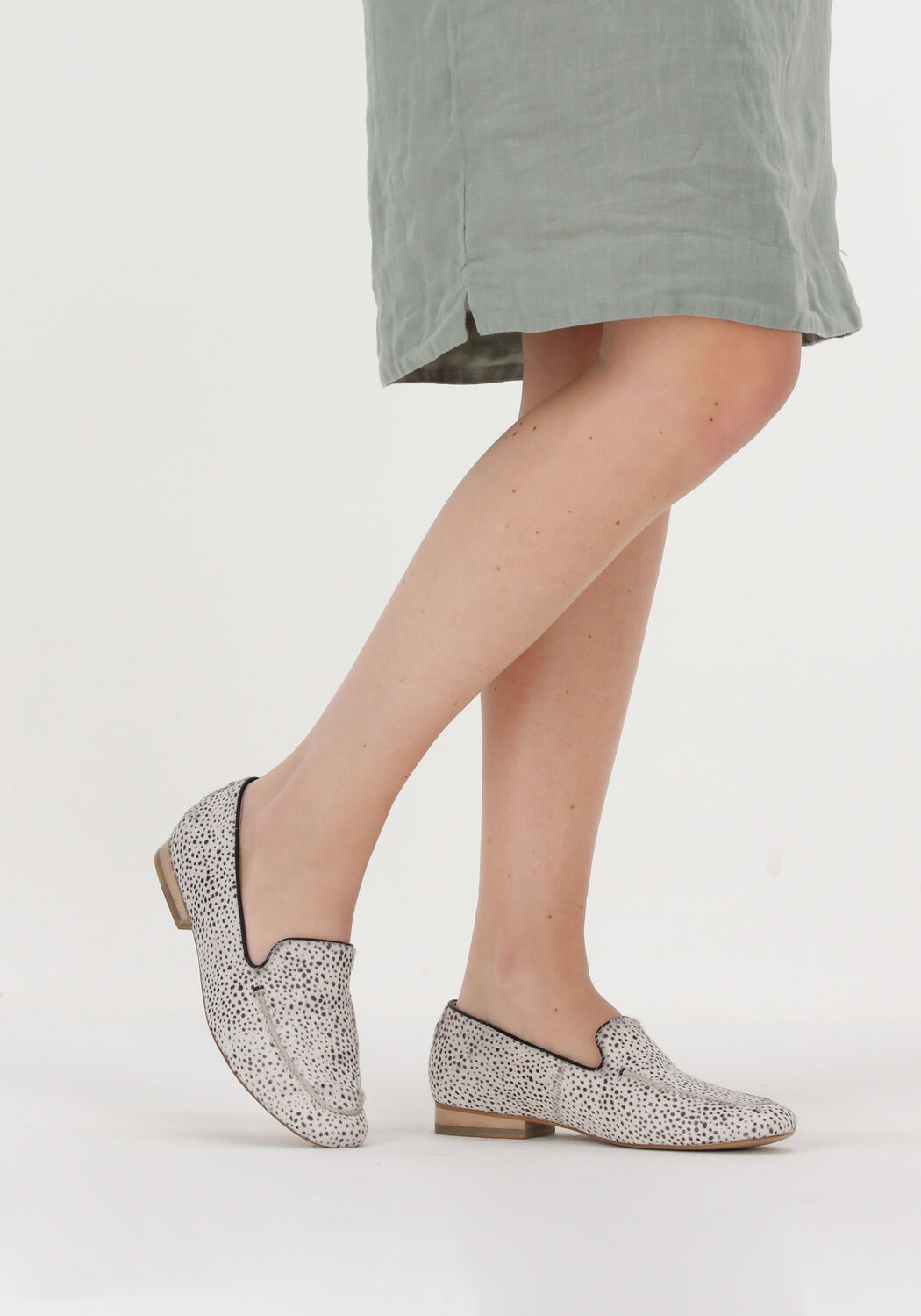 Beige MARUTI Loafers BLOOM - large