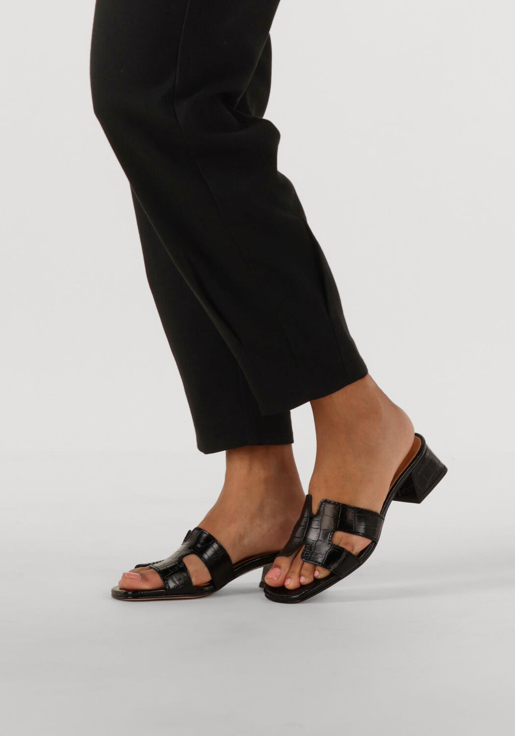 Zwarte NOTRE-V Muiltjes AS-16621 - large