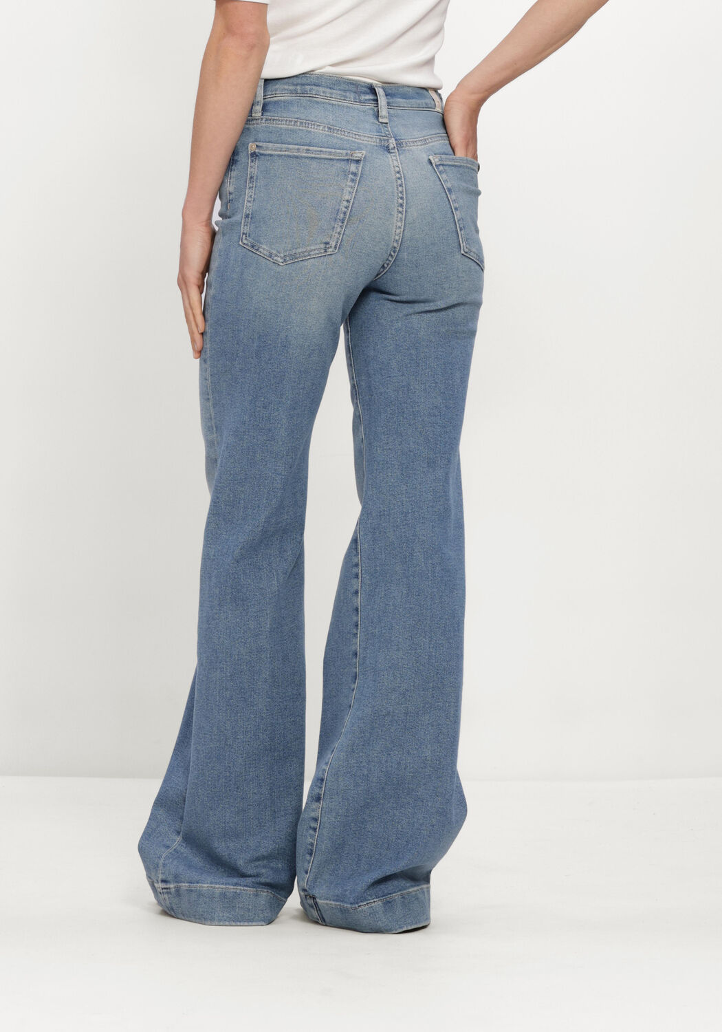 Lichtblauwe 7 FOR ALL MANKIND Straight leg jeans MODERN DOJO AQUASHADE - large