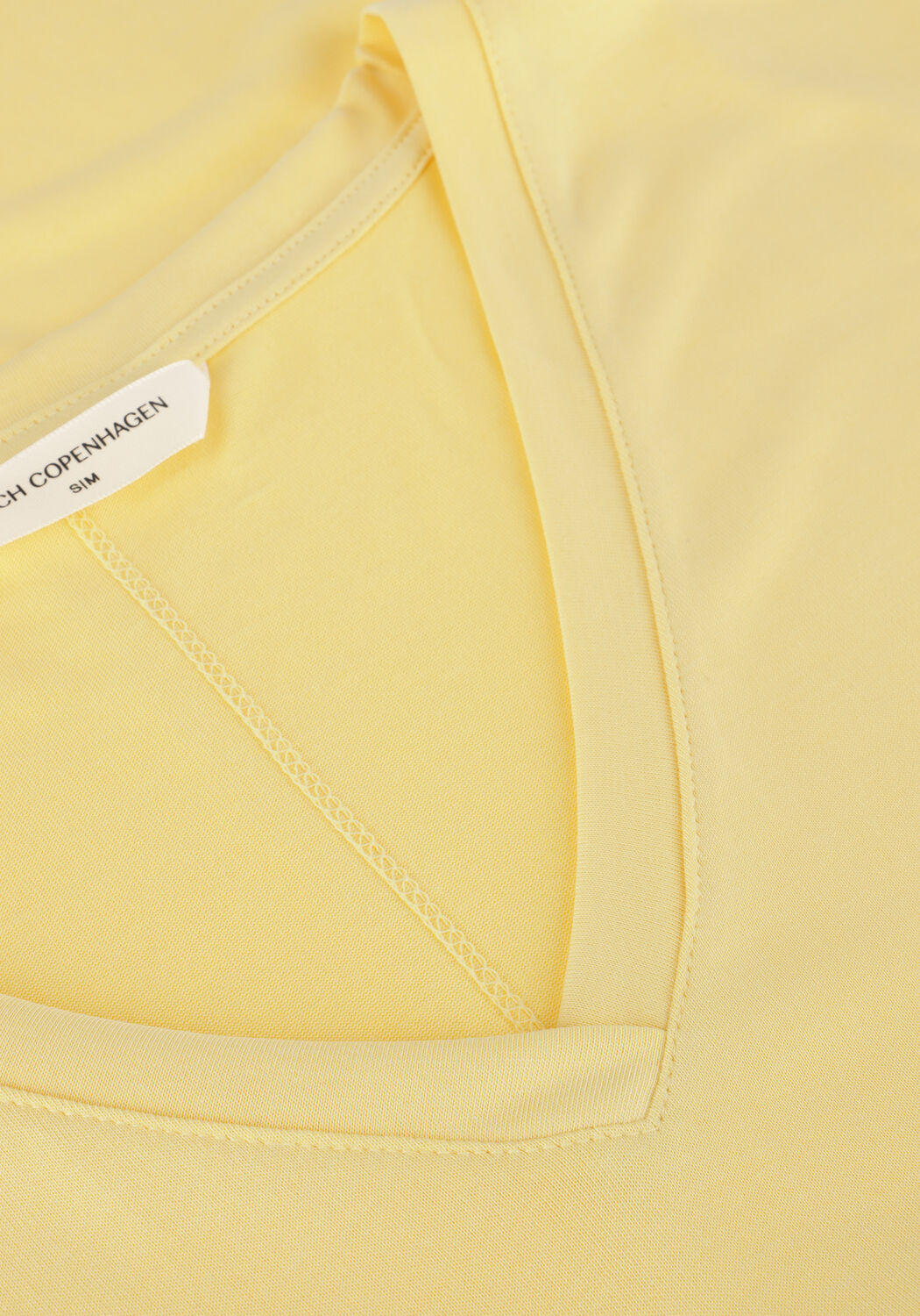 Butter yellow MSCH COPENHAGEN T-shirt MSCHFENYA MODAL V NECK TEE - large